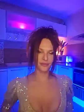 Snapshot of Luna_Kitanna chatting on December 11, 10:16 pm Luna Kitanna online show from December 11, 10:16 pm