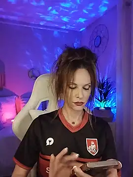 Luna Kitanna online show from July 19, 6:11 pm
