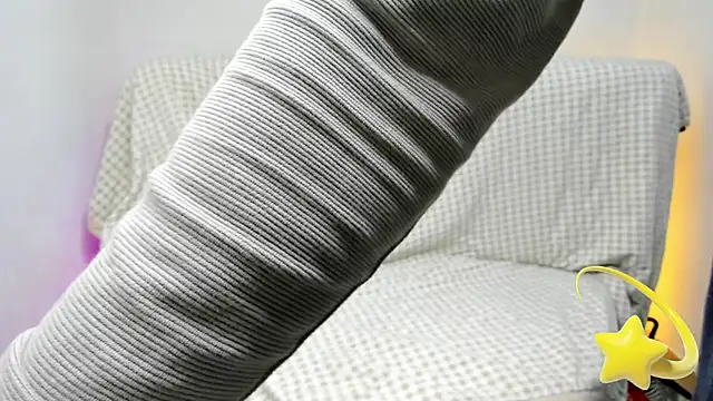 layneinchains online show from February 5, 3:05 pm