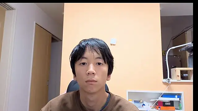 Snapshot of freeeeeessssss111 chatting on October 27, 7:34 am freeeeeessssss111 online show from October 27, 7:34 am