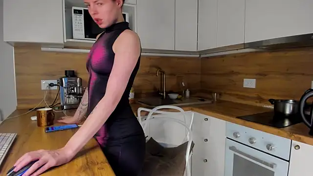 RubyAttwood online show from December 17, 8:15 pm