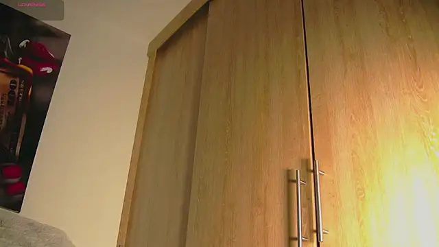 aidaadams online show from September 30, 10:31 am