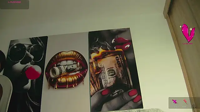 aidaadams online show from October 30, 11:44 am