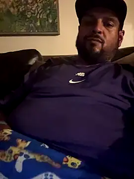 Snapshot of MrDickUdown24_7 chatting on October 6, 11:40 am MrDickUdown24 7 online show from October 6, 11:40 am