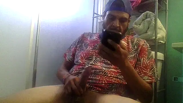 Snapshot of MrDickUdown24_7 chatting on February 11, 6:35 pm MrDickUdown24 7 online show from February 11, 6:35 pm