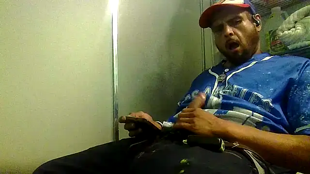 Snapshot of MrDickUdown24_7 chatting on February 12, 6:41 am MrDickUdown24 7 online show from February 12, 6:41 am