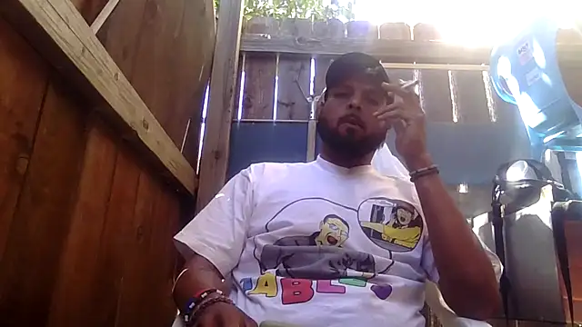 Snapshot of MrDickUdown24_7 chatting on March 1, 8:22 pm MrDickUdown24 7 online show from March 1, 8:22 pm