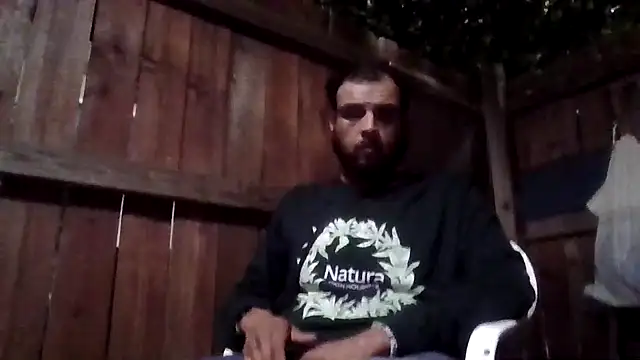 Snapshot of MrDickUdown24_7 chatting on March 3, 9:48 am MrDickUdown24 7 online show from March 3, 9:48 am