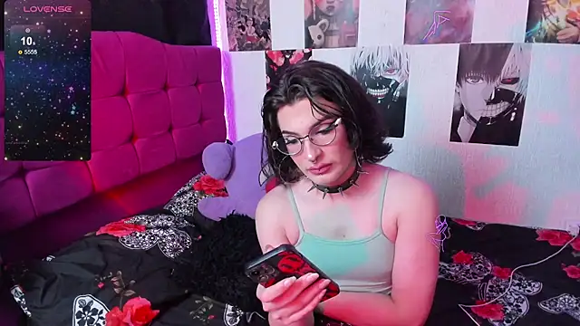 Violetx moon online show from March 25, 1:22 am