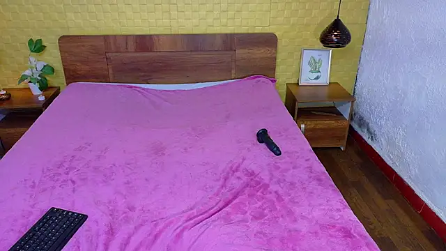 Mrs booty online show from February 6, 5:19 pm