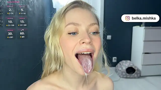 Snapshot of belka_mishka1 chatting on February 20, 11:09 am belka mishka1 online show from February 20, 11:09 am