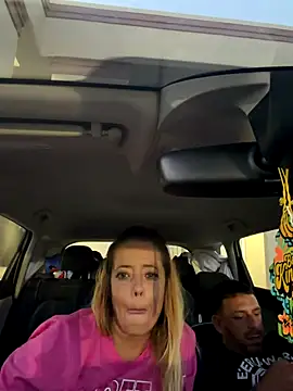 Snapshot of Blueeyesoulsnatcher chatting on September 28, 11:37 am Blueeyesoulsnatcher online show from September 28, 11:37 am