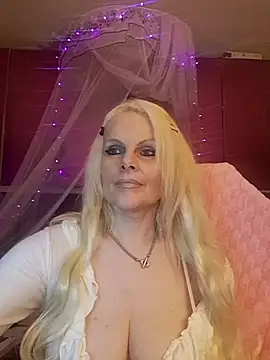 Angeldevilus online show from May 9, 12:05 am