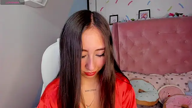  cloe martinez online show from December 5, 1:25 am