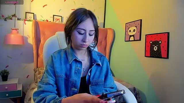  cloe martinez online show from December 14, 1:28 am