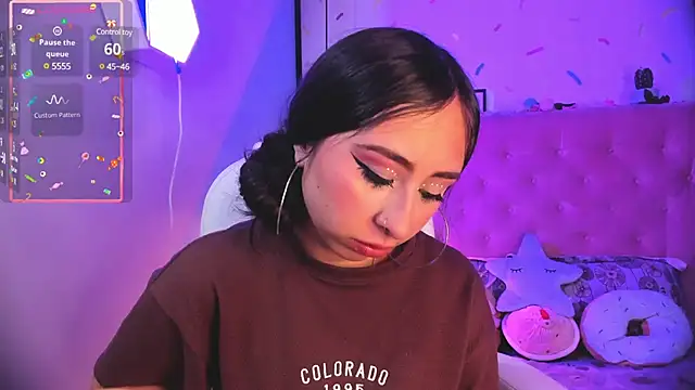  cloe martinez online show from December 16, 9:41 pm