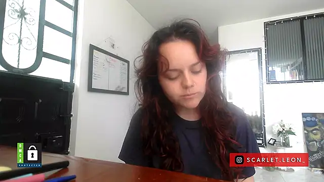 Snapshot of Scarletleon77 chatting on January 19, 4:00 pm Scarletleon77 online show from January 19, 4:00 pm