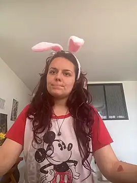 Snapshot of Scarletleon77 chatting on April 1, 5:21 pm Scarletleon77 online show from April 1, 5:21 pm