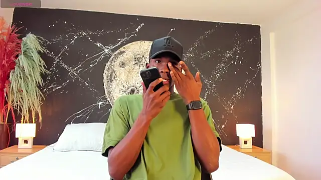 JacksonMuller  online show from December 15, 1:04 pm