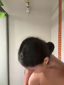 Nathcurly  online show from June 18, 2:34 am