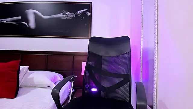 valery camber online show from March 21, 8:29 pm