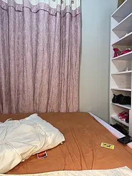 hot daily online show from November 8, 12:00 am