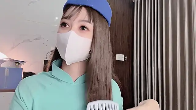 Snapshot of Mono-Stewardesss chatting on October 19, 3:01 pm Mono-Stewardesss online show from October 19, 3:01 pm