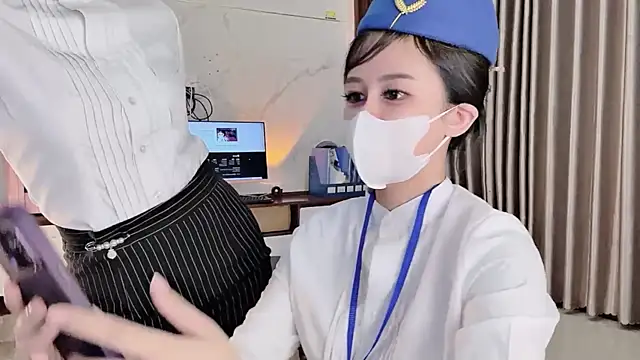 Snapshot of Mono-Stewardesss chatting on November 1, 1:02 pm Mono-Stewardesss online show from November 1, 1:02 pm