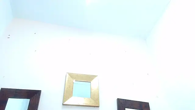 Lila Pinky online show from March 5, 5:39 pm