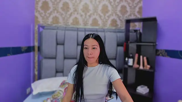 Lila Pinky online show from October 20, 12:16 pm