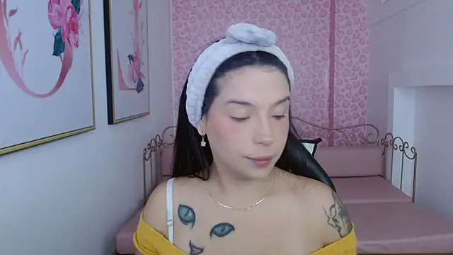 Small naughty  online show from May 14, 1:07 pm