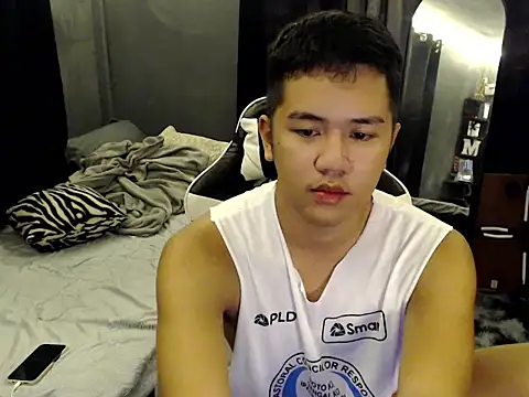 Snapshot of xgregor07 chatting on October 14, 5:03 pm xgregor07 online show from October 14, 5:03 pm