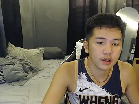 Snapshot of xgregor07 chatting on October 17, 4:42 pm xgregor07 online show from October 17, 4:42 pm