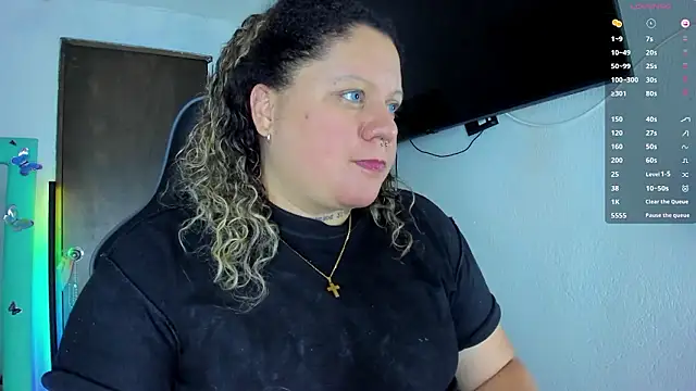 mariana maze online show from December 6, 5:31 am