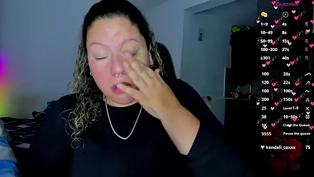 mariana maze online show from February 7, 7:07 am