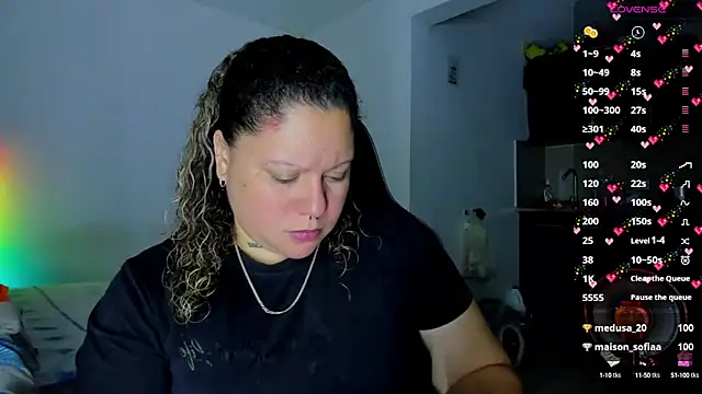 mariana maze online show from February 13, 6:30 am