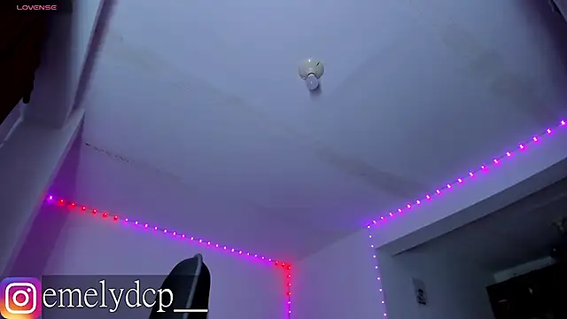 mariana maze online show from October 4, 7:28 am