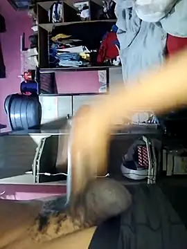 Snapshot of kevinclank chatting on January 25, 10:39 pm kevinclank online show from January 25, 10:39 pm