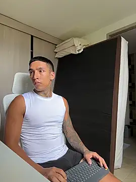 sendfer online show from February 16, 7:10 pm