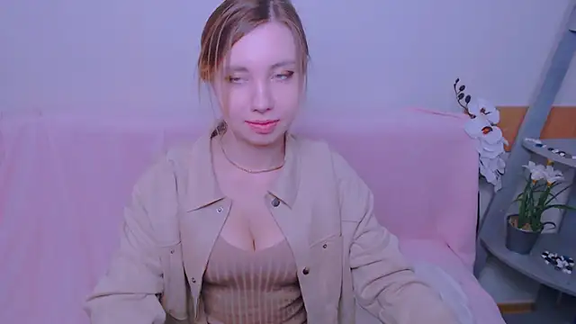 AliceFire  online show from March 10, 10:53 am