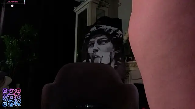 SoniaScott online show from February 24, 2:42 am