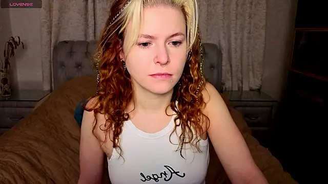 Snapshot of rocky_foxy chatting on March 12, 2:12 pm rocky foxy online show from March 12, 2:12 pm