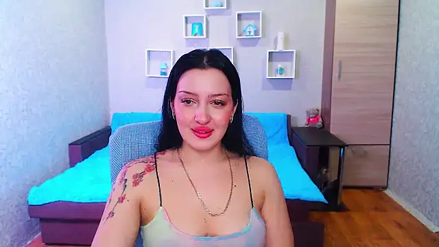 Snapshot of SkarlettMonliss chatting on December 24, 3:37 pm SkarlettMonliss online show from December 24, 3:37 pm