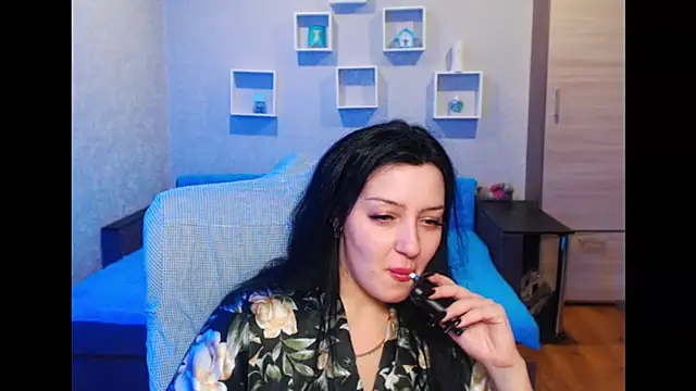 Snapshot of SkarlettMonliss chatting on December 30, 8:58 pm SkarlettMonliss online show from December 30, 8:58 pm