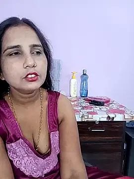 reemacouple007 online show from April 2, 7:50 am