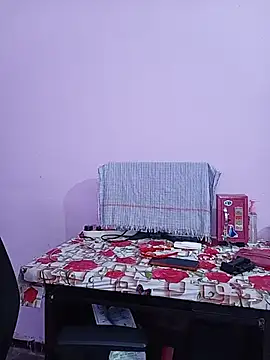 reemacouple007 online show from June 26, 7:02 am