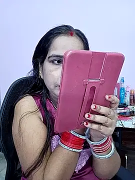 reemacouple007 online show from July 15, 7:35 am