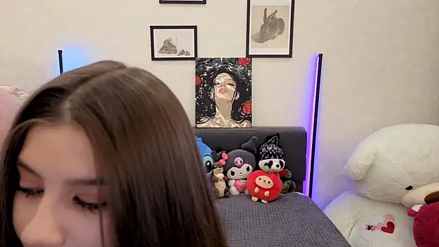 dolly ll online show from November 8, 1:11 pm