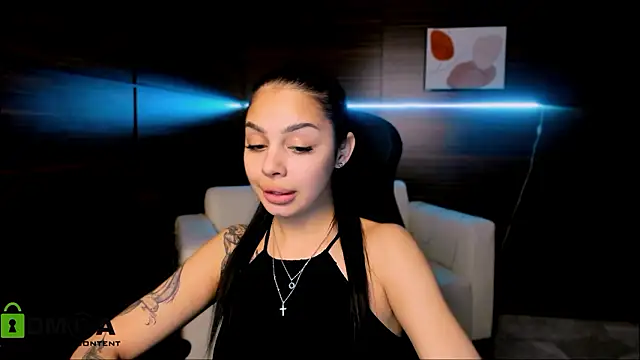 Snapshot of dilara_best chatting on December 4, 5:33 pm dilara best online show from December 4, 5:33 pm