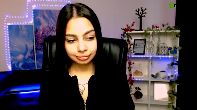 Snapshot of dilara_best chatting on February 6, 1:32 pm dilara best online show from February 6, 1:32 pm